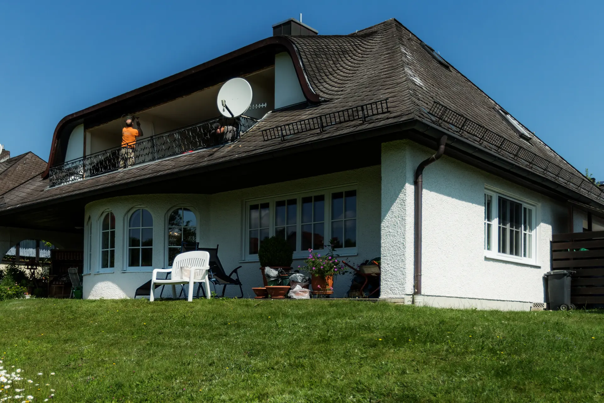 Fachgerechter Fenstertausch in Thyrnau: Hochwertige Kunststofffenster mit geprüftem Einbruchschutz und Sprossengestaltung von Renaltner.